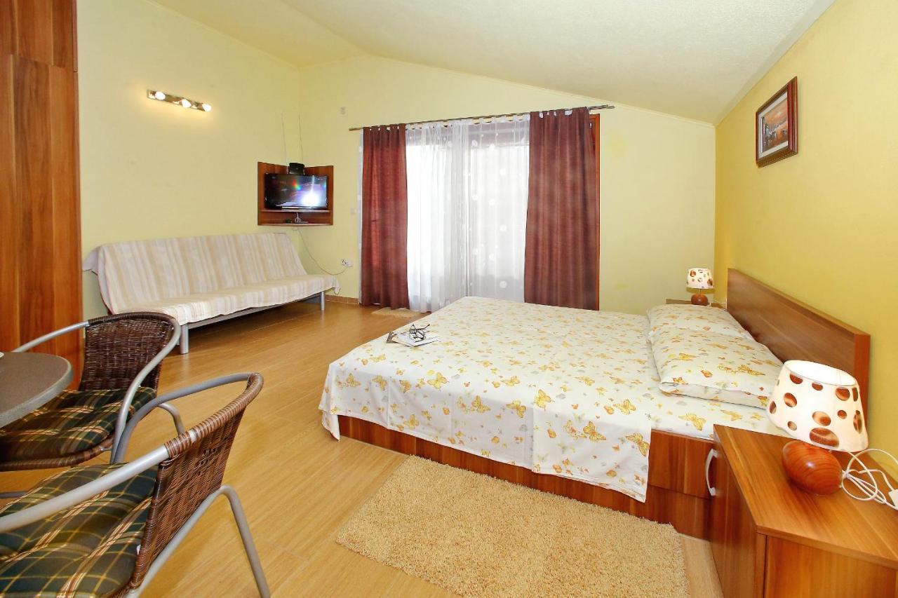 Apartmani Gordana Bibinje Exterior photo
